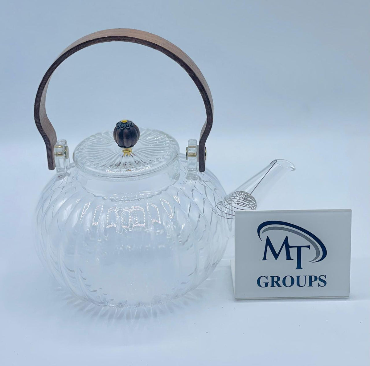 PREMIUM GLASS KETTLE WITH WOODEN HANDLE and Decorative Lid
